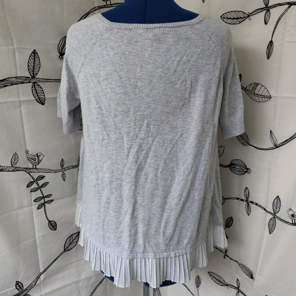 💎 Torrid - Pleated Hem Layered Sweater - Picture 3 of 8